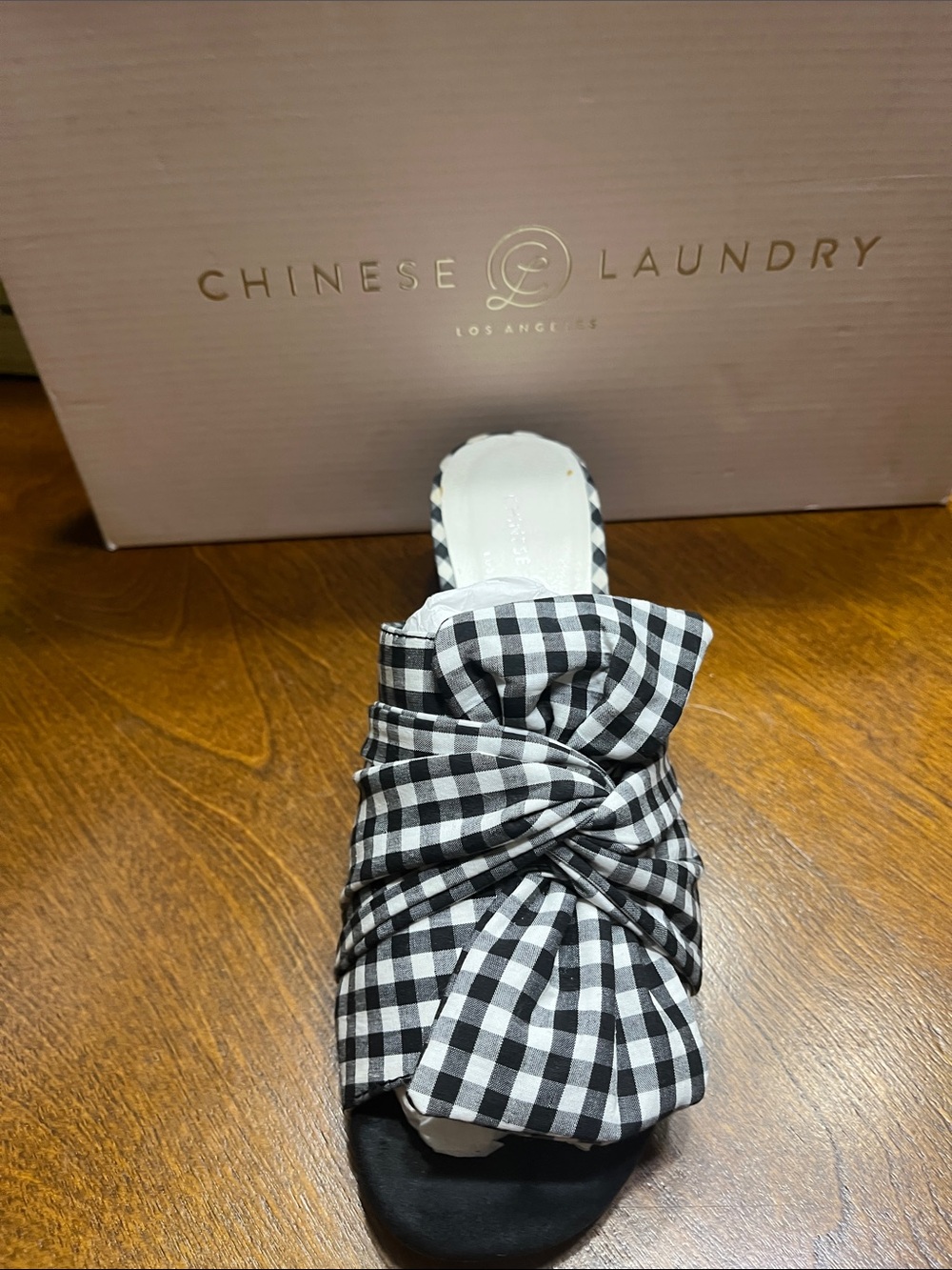 Chinese Laundry Black & White Gingham Knot Slide Sandal